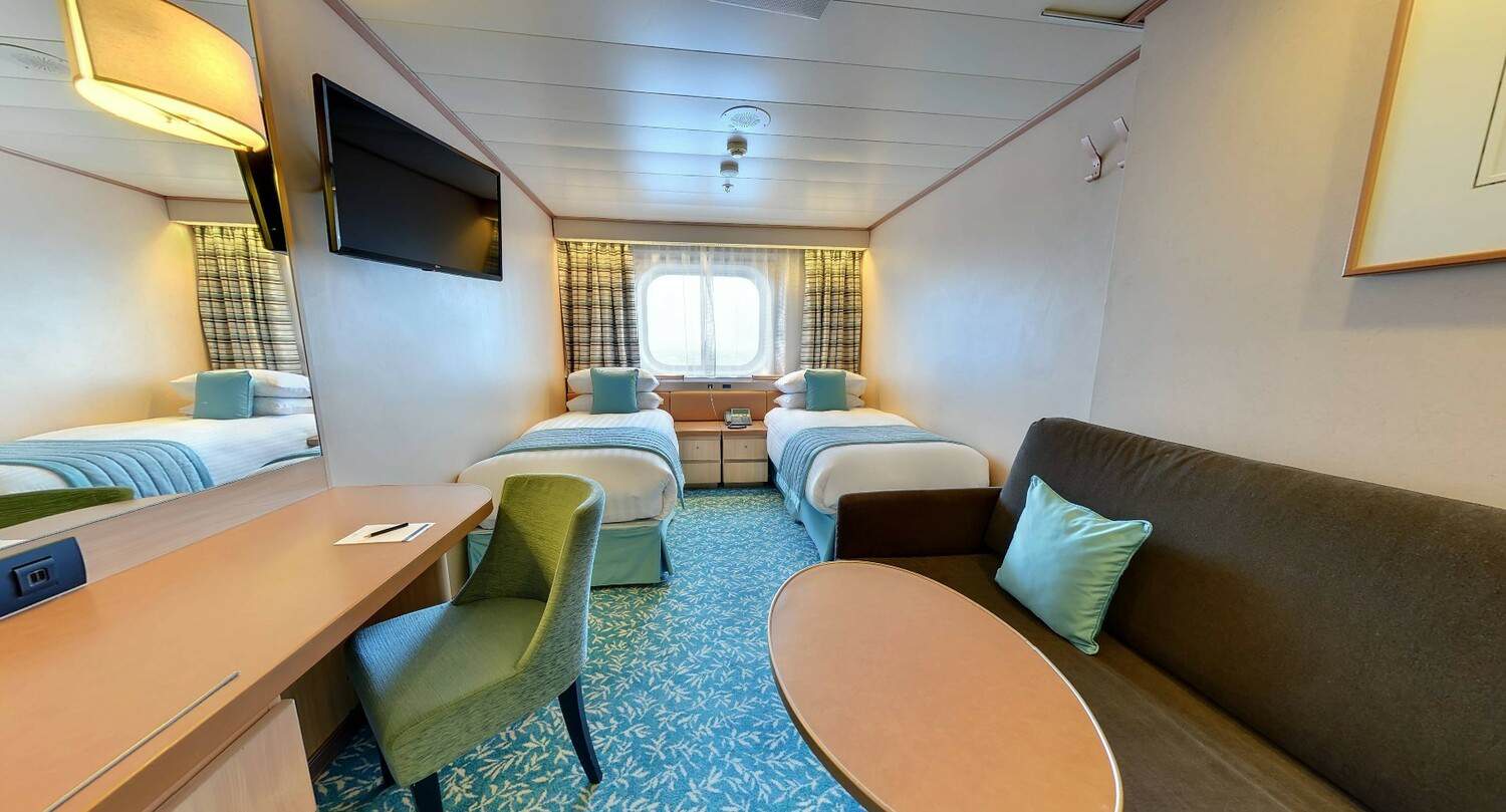 Fred Olsen Borealis - Superior Ocean View, D 1.jpg